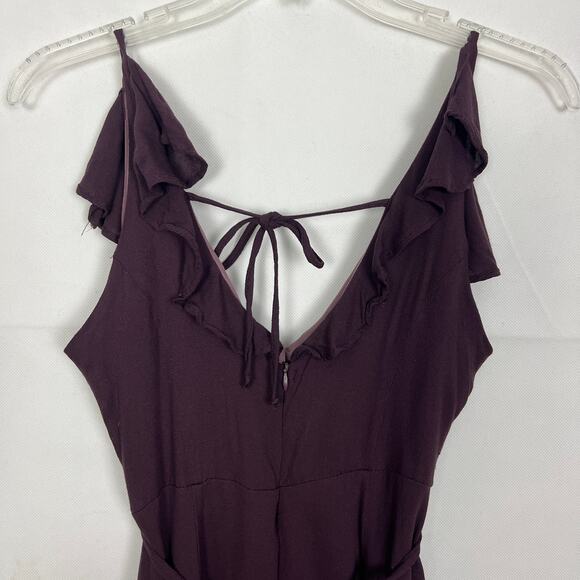 Ivy & Main Cold Shoulder Ruffle Tie-Back Dress Size Small - Picture 6 of 9